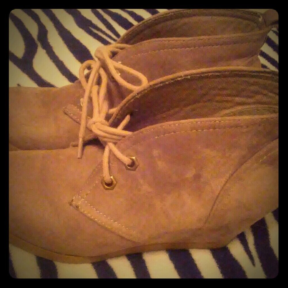 Canyon River Blues Wedge Ankle Boots 8